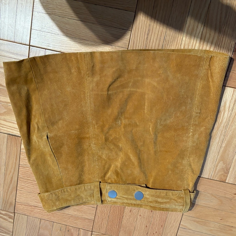 Zara women’s suede brown mini skirt - medium